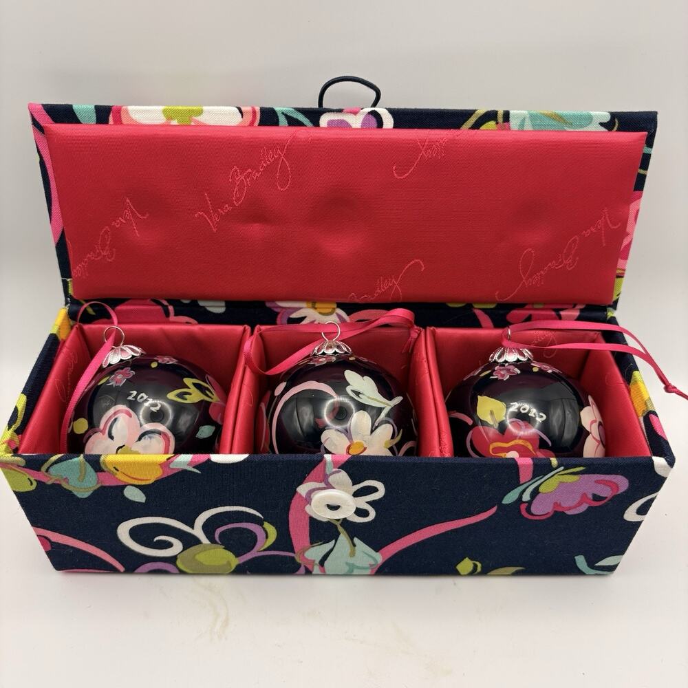 Vera Bradley Ornament Trio in Ribbons Year 2012 Keepsake Box Christmas Gift Set